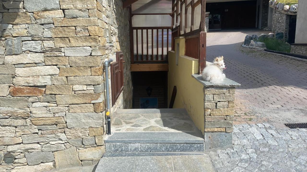 Baita Arianna Apartment Sestriere Bagian luar foto