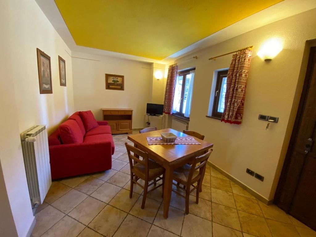 Baita Arianna Apartment Sestriere Bagian luar foto