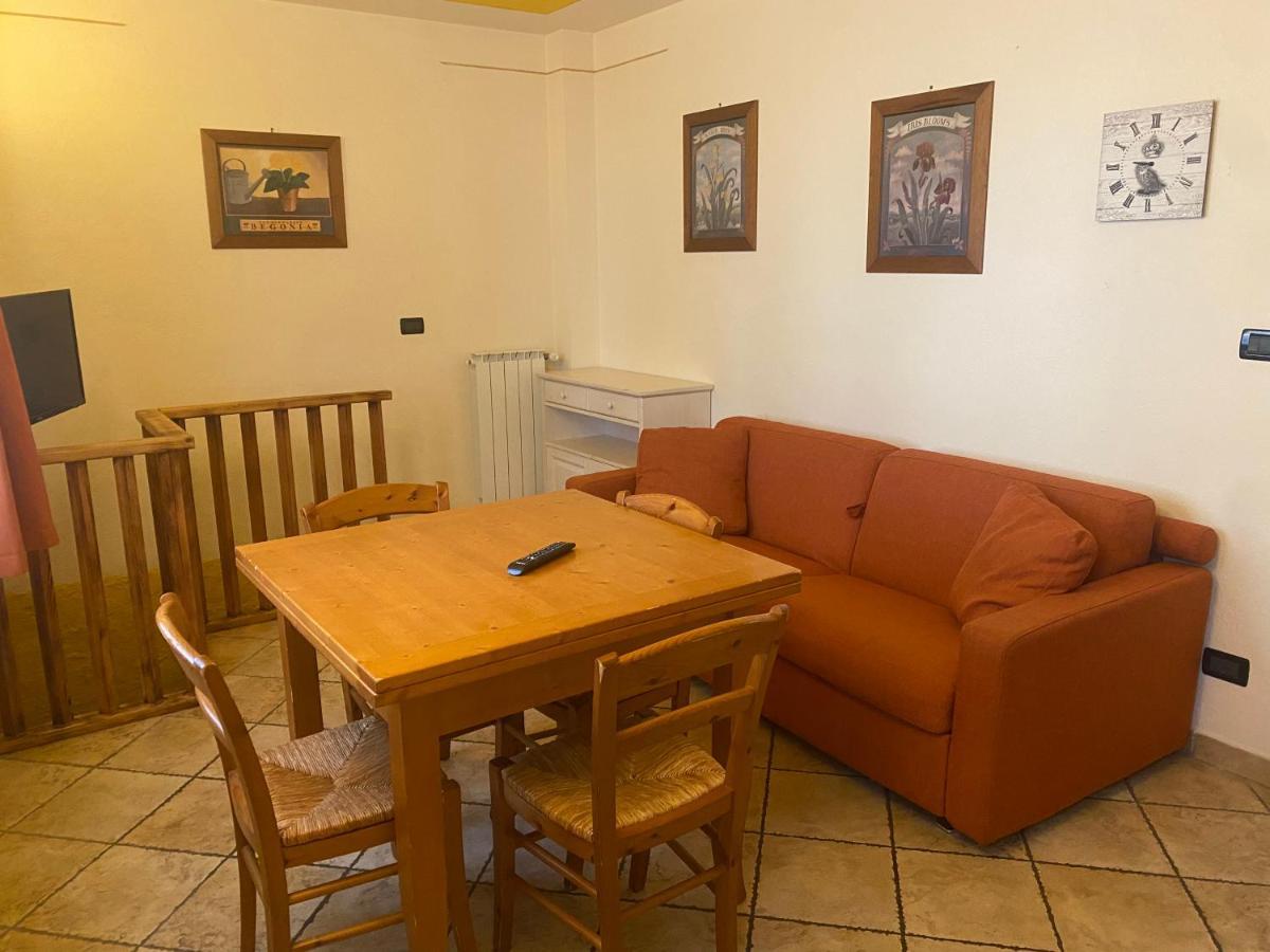 Baita Arianna Apartment Sestriere Bagian luar foto